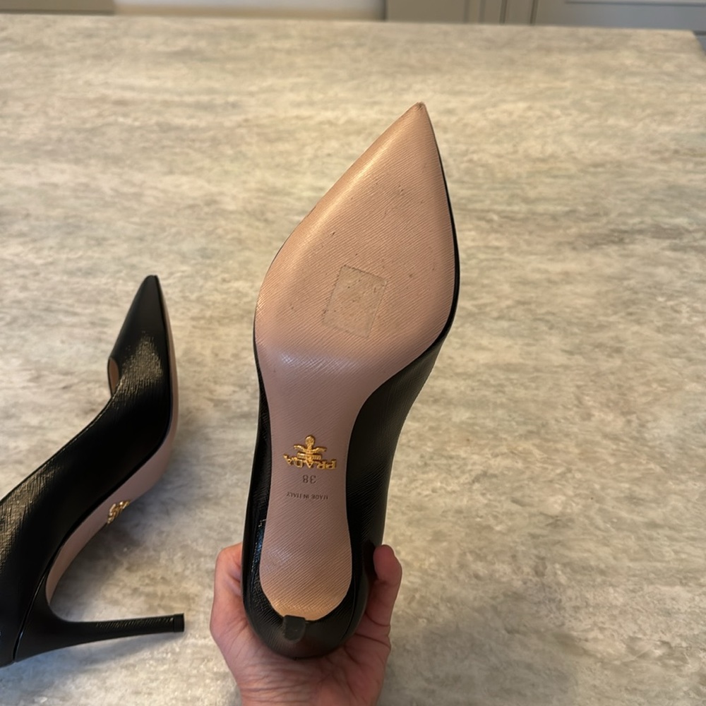 Prada Shoes, Calzature Donna in Black, size 38Euro 8US. - Picture 9 of 12